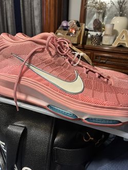 Men”s Nike Air Zoom GT Hustle “Move To Zero” Sneakers Size 22.