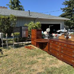 garage sale today 