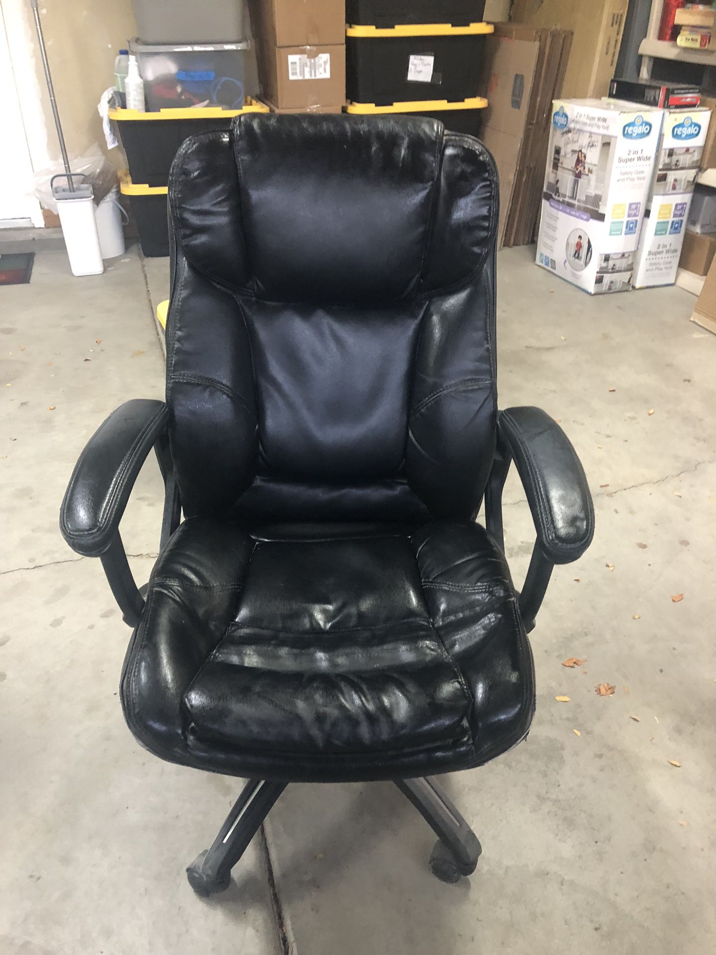 Black Office Chair
