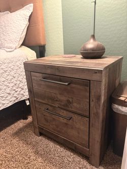 Bedside cabinet