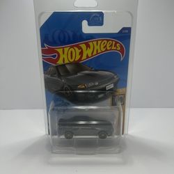 Hot Wheels Nissan Skyline GTR R32 Super Treasure Hunt