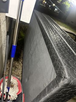 Box Springs King Beds