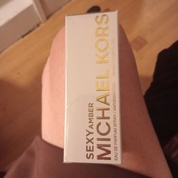 Micheal Kors sexy amber