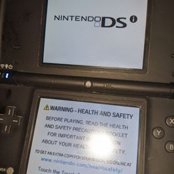 Nintendo Dsi With Games