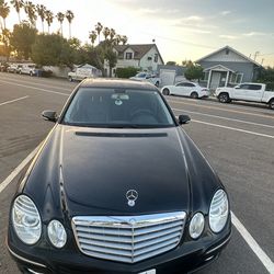 Mercedes E(contact info removed)