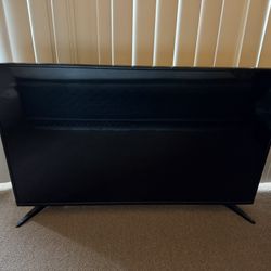 37” LED INSIGNIA TV