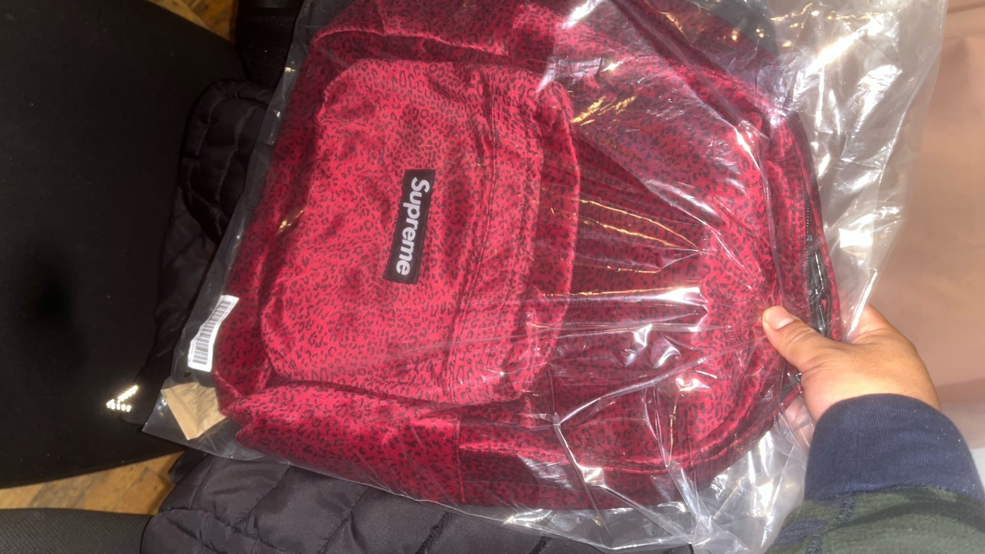 Supreme Leapord Velvet Bag