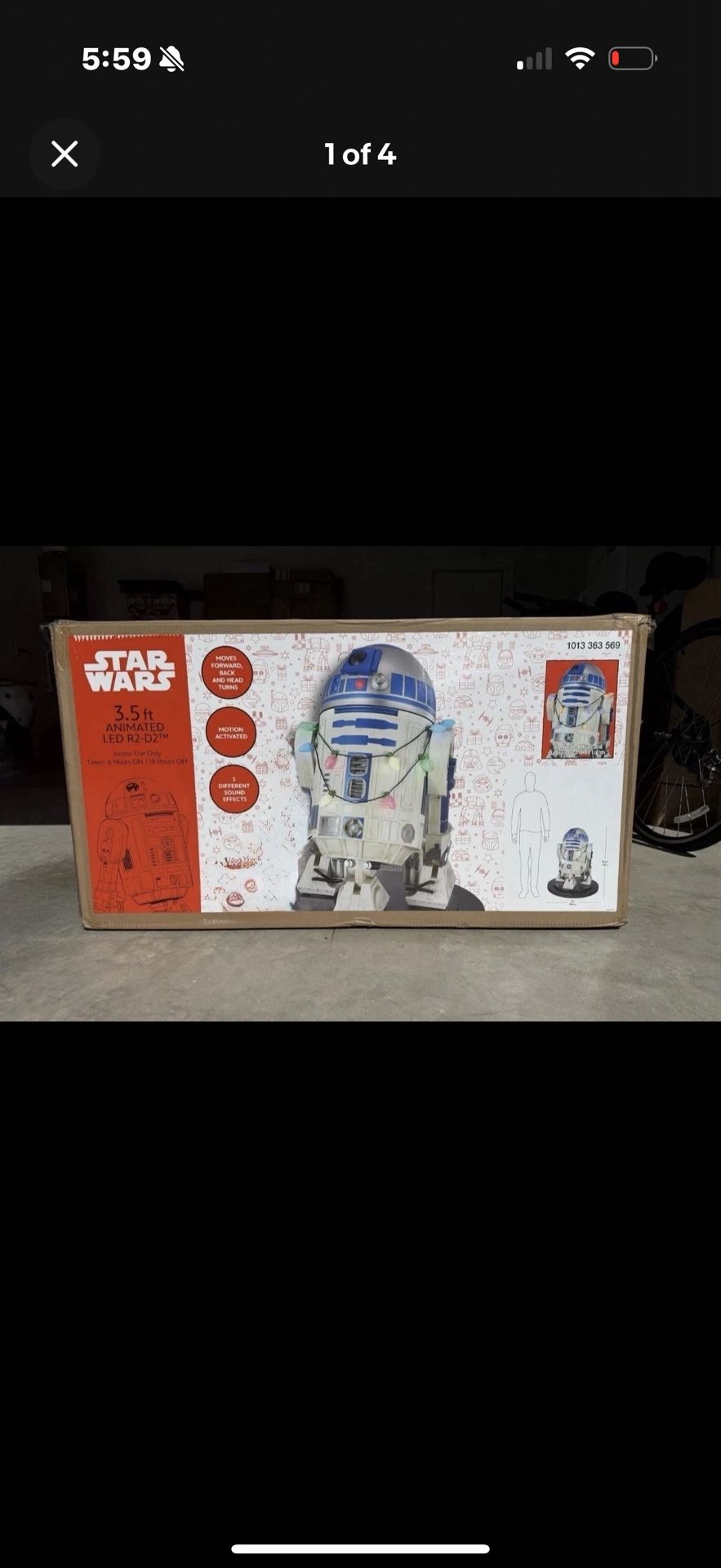 3.5 FT Animated R2D2