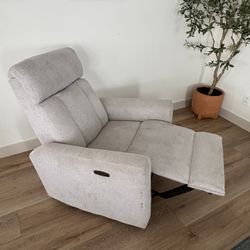 Mitchell zero gravity power recliner with USB