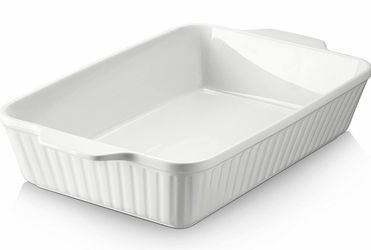 NEW 9”x13” Casserole Dish