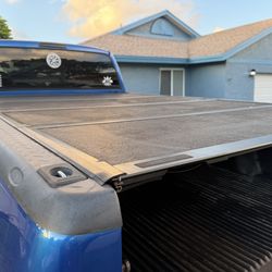 Tonneau bed cover 8ft Bed backflip