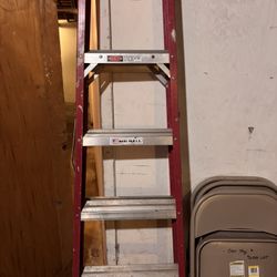 6 Foot Wagner Fiberglass Ladder Priced To Sell Pick Up Milwaukee Area For $20 Delivery Fee