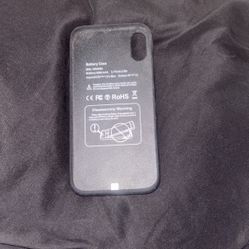 iPhone Case/Portable Charger