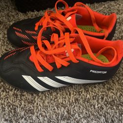 Kids Predator Adidas Size 13k