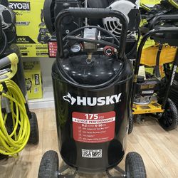 Air compressors Husky And De Walt