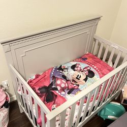 Baby crib