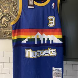 Mens Vintage Allen Iverson Nuggets Jersey Size M.