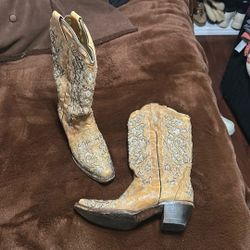 Women’s Corral  Cowgirl Boots Size 9 