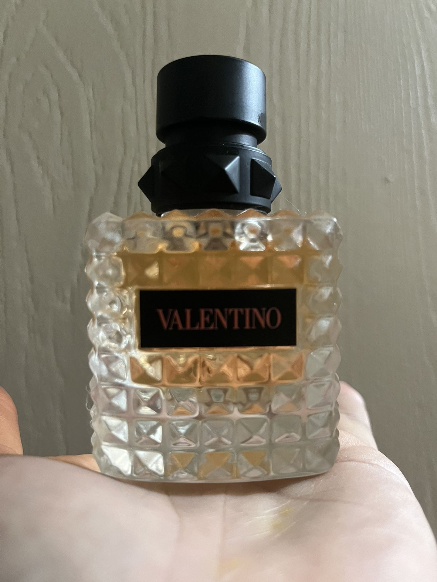 Valentino perfume