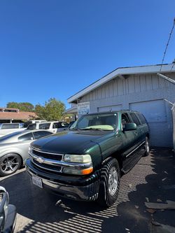 2004 Chevrolet Suburban