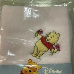 CA. DISNEY. BABY. BLANKET. WINNIE THE POOH.  