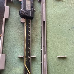 Mitutoyo Caliper 