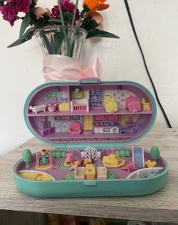 VINTAGE POLLY POCKET SET