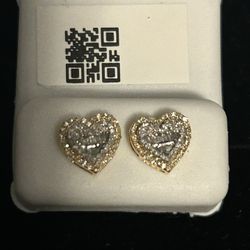 Diamond Earrings Heart Shaped  10k Gold Real Diamonds Diamantes 