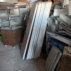 Lifetime 6 Foot Table