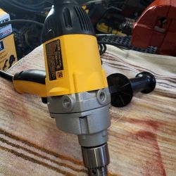 DEWALT 1/2" VSR DRILL NEW ELECTRIC 