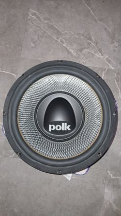 Two 10 " polk audio subs with qlogic box