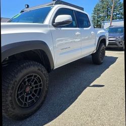2023 Toyota Tacoma Double Cab