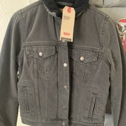 Levi's Women Sherpa Trucker Jacket Small