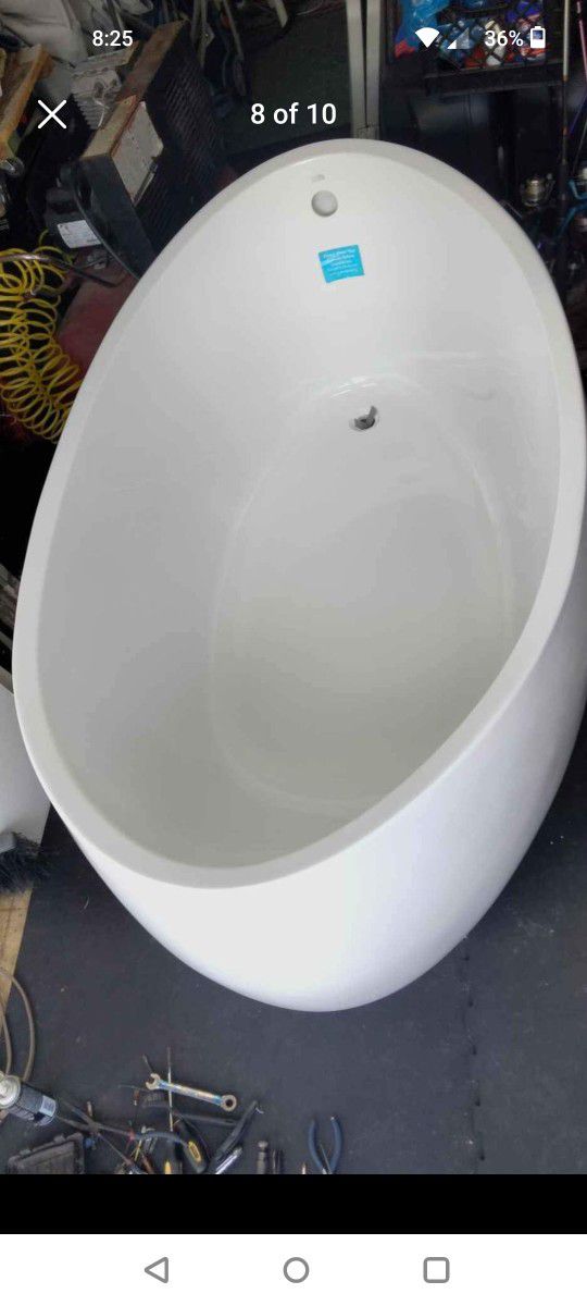 XL Soaking Tub High End Marquis 72 X 41 Retails 10k Never Installed Bathroom Spa