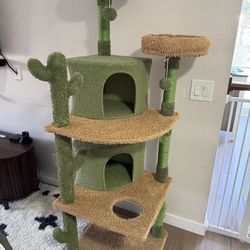 🐱 Cat Tree Tower 66” – Cactus Style, Condos, Scratching Posts – Great Shape