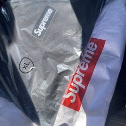 Supreme Box Logo Hooded Sweatshirt Size XL