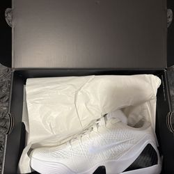 Kobe 9 Elite Protro Halo Basketball Shoe