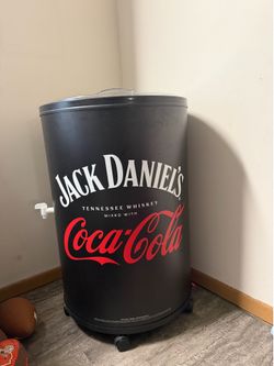 Large Standing Cooler on wheels