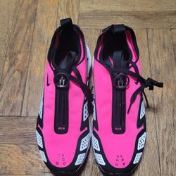 Nike Womens Air Max Sunder Wmns Highlighter Pink Fz2068 600 from Stadium Goods, Women's, Size 11