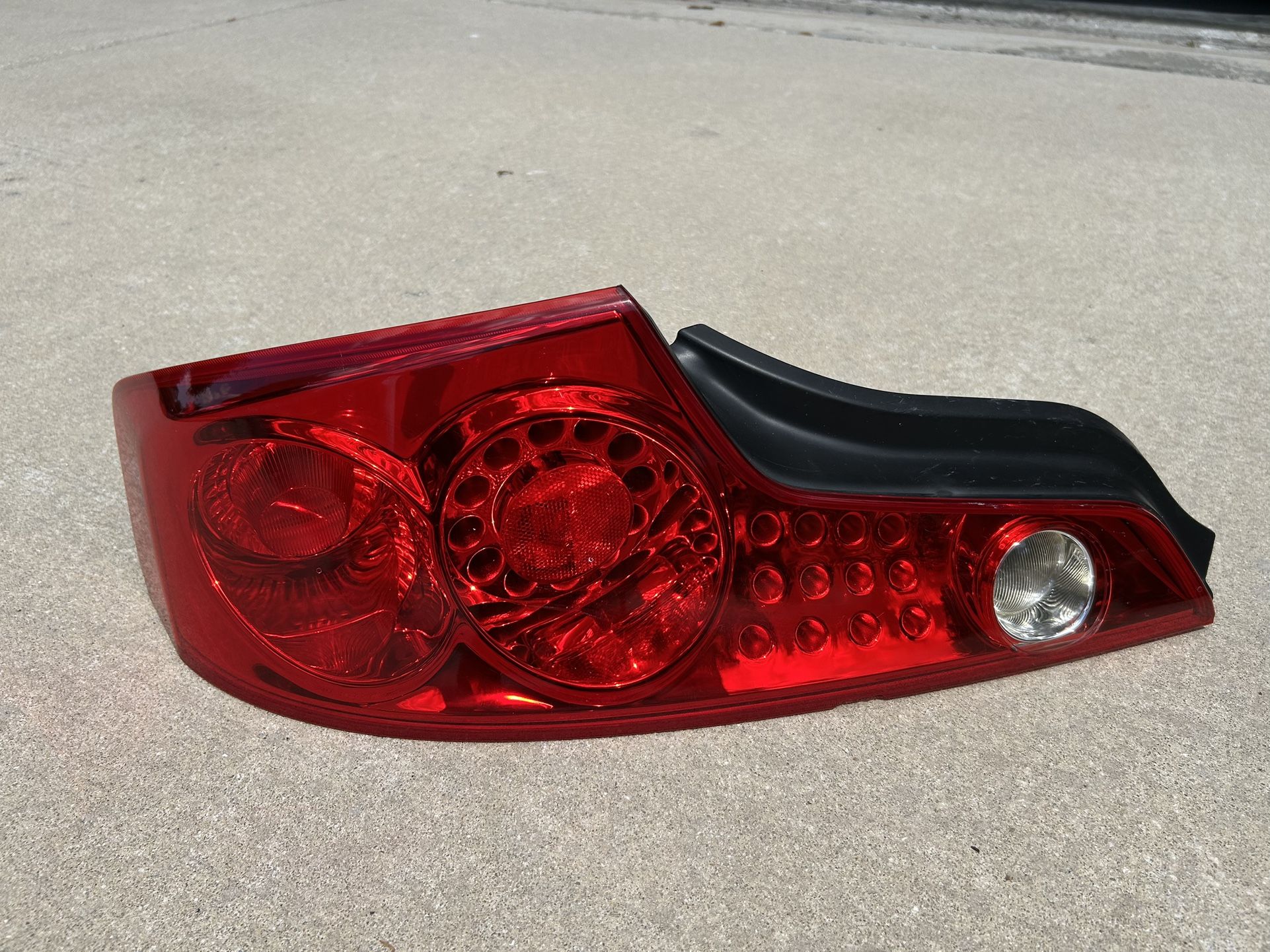 Rear Left Tail Light Assembly - 2003-2005 Infiniti G35 Coupe 2-Door - Eagle Eyes 6(contact info removed)7856