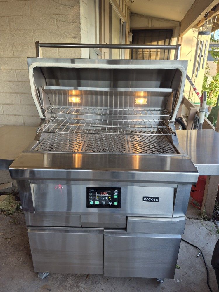 Brand New 36 Inch Coyote Pellet Grill