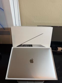Macbook Pro 13” a1706 , ram 16gb, ssd 512gb, as-is