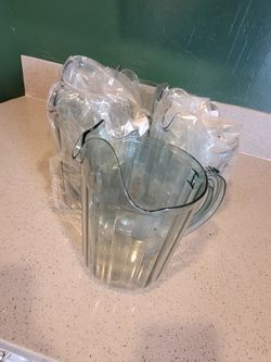 Water pitcher