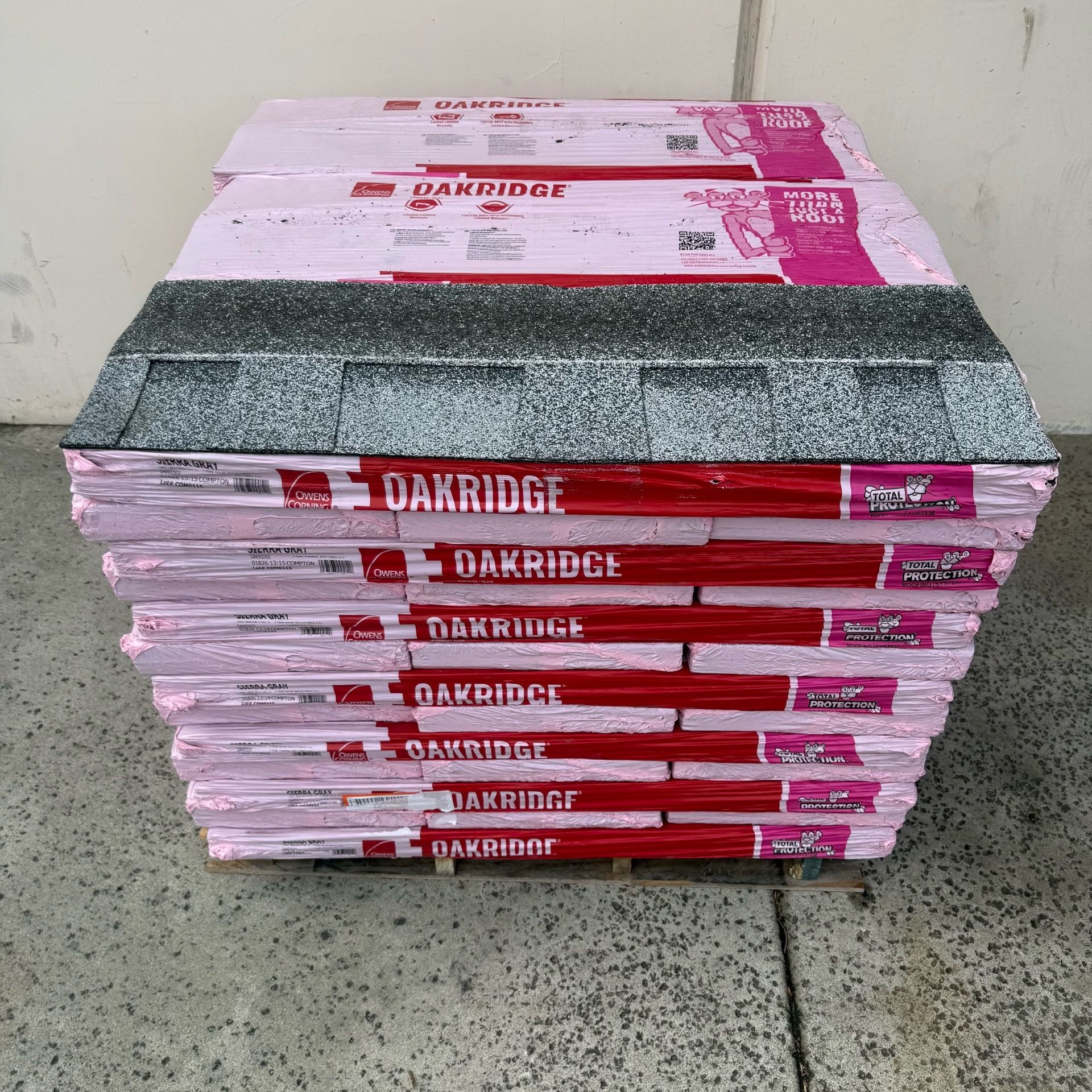 Owens Corning Oakridge Non-AR Asphalt Roof Shingles - Lifetime Limited Warranty Sierra Gray (3 BD/SQ)