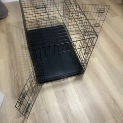 MidWest Dog Crate + Elevated Bowl – Great Condition