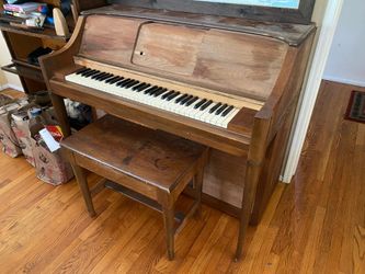Free Parlor Piano