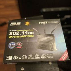 ASUS AC1900 WiFi Router (RT-AC68U)