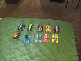 10 Moster Truck For 10.00 DOLLAR 