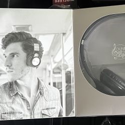 New Headphones Wireless $5 Each 