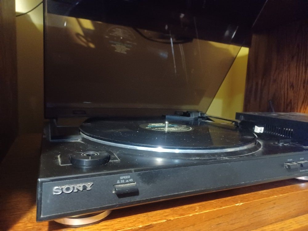 SONY PHONO/200W PYLE INT AMP/KLIPSCH WB14 SPEAKERS/300W SUB $600 FINAL PRICE